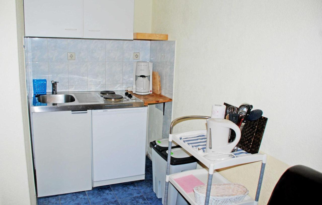 Ferienwohnungen Im Gutshaus Gnies Bagian luar foto
